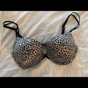 Victoria’s Secret Very Sexy PushUp